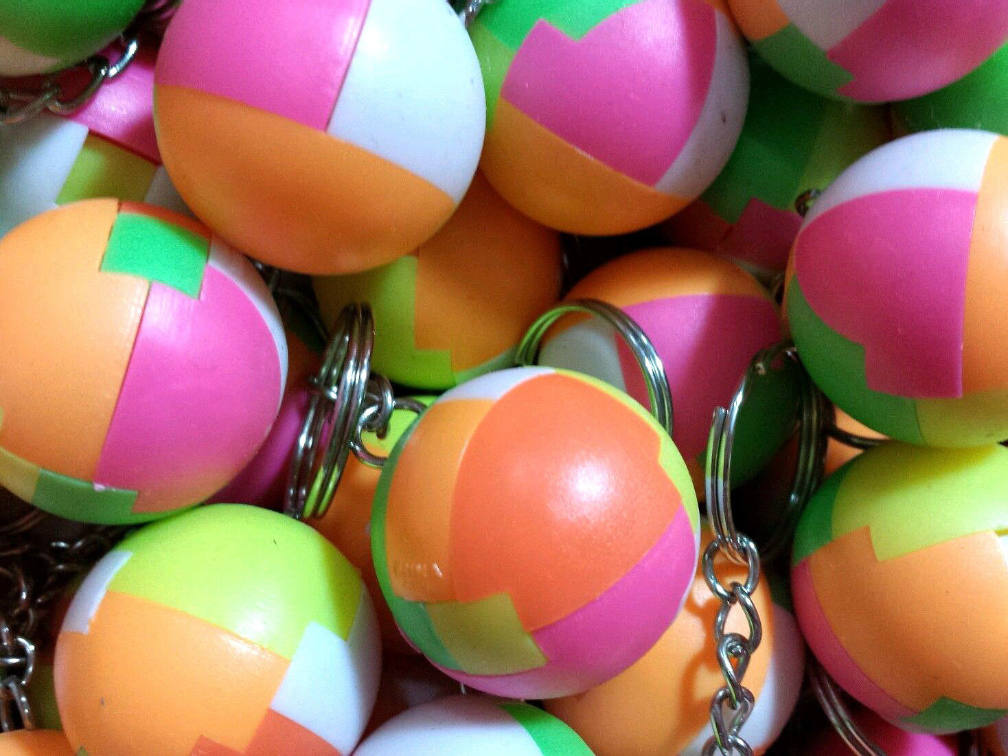 48 pezzi, portachiavi con pall - Party Games Easter For Kids recensione e prezzo